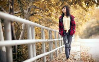 Beautiful Girl Street Autumn