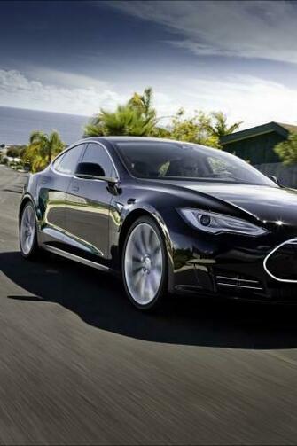 Tesla Model S Black Motion iPhone Wallpaper