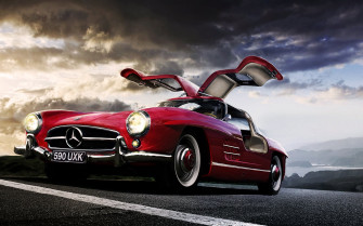 Mercedes Classic Wings Wallpaper