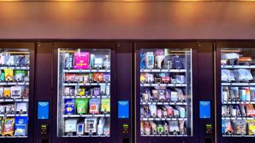Press B3 To Be Mine With A Vending Machine Engagement Ring The