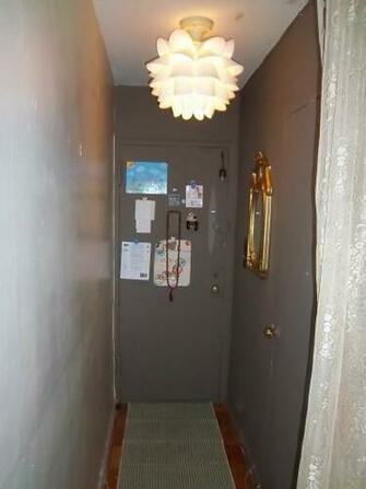 Color Or Grass Cloth Wallpaper On Top That Should Brighten Things