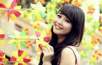 Cute Girl With Smiley Face HD Wallpaper Res