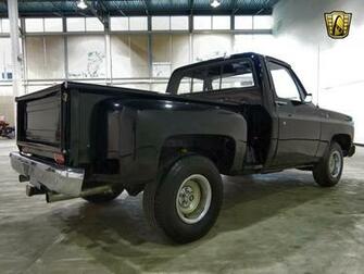 Chevrolet Scottsdale C10 Stepside Pickup Wallpaper