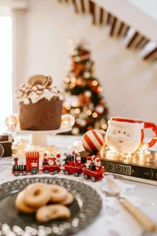 Cute Christmas Aesthetic Wallpaper For Your iPhone All In HD
