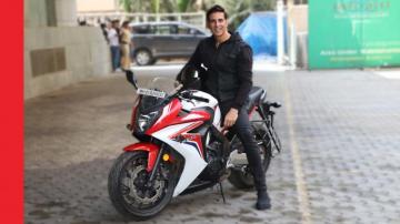 Akshay Kumar Rolled Into The Sooryavanshi Trailer Launch On This