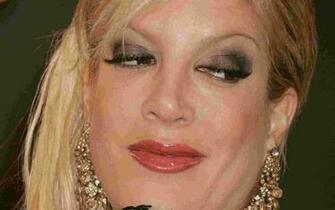 Tori Spelling Wallpaper Celebrities