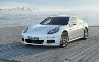 Porsche Panamera Wallpaper HD Car