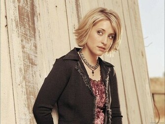 Allison Mack Wallpaper