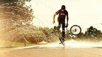 Sports Bike Life Is The Challenge Wallpaper