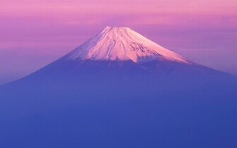 Haulin Past Mt Fuji And The Apple Desktop Wallpaper Of Mount From
