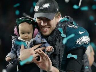 Philadelphia Eagles Top New England Patriots To Win First