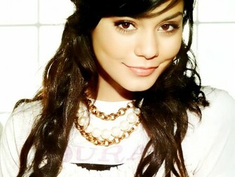 Vanessa Hudgens HD Wallpaper
