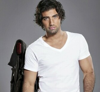 Jencarlos Canela