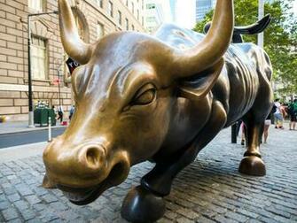 Wall Street Bull Picture Of Holiday Inn New York City