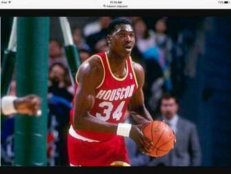 Shaquille O Neal Vs Hakeem Olajuwon HD