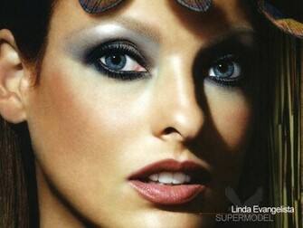 Linda Evangelista Wallpaper