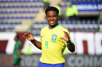 Real Madrid Future Star Endrick Excited For His Santiago Bernabeu Debut Wallpaper