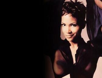 Halle Berry Wallpaper