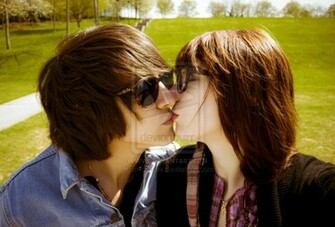 Lovely Wallpaper Cute And Kissing
