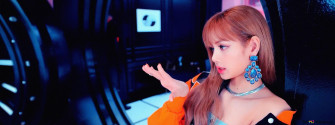 Lalisa Manoban Colorful Pose 4k Wallpaper