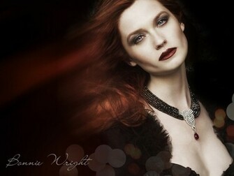 Bonnie Wright Wallpaper