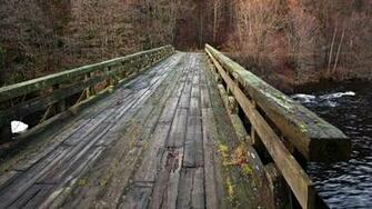 Old Wood Bridge Wallpaper Desktop Screen