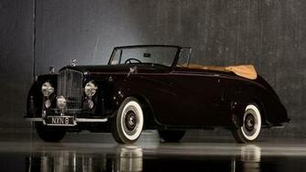 Look Classic Car Wallpaper X Vintage Desktop Pictures