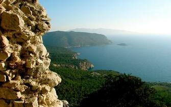 Breathtaking From The Cliff Wallpaper