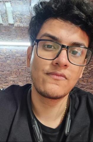 Nischay Malhan Face Photography Famous Rs Gamer Pics