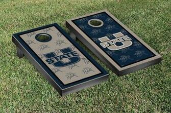 Utah State University Aggies Cornhole Game Set Border Version