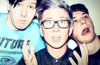 Amazingphil Danisnotonfire And Tyler Oakley Phil Lester