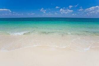 Bahama Beach Wallpaper Wall Mural Self Adhesive Multiple Sizes