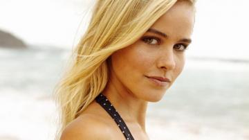 Isabel Lucas HD Wallpaper Background Image