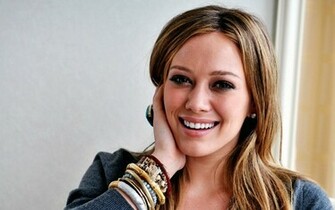 Hillary Duff Smiling Wallpaper Stock Photos