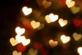 Utano Oceanofhouses Angel With Heart Shaped Background