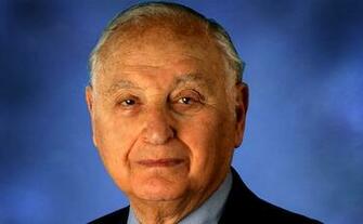 Ambassador Yehuda Avner Who Served As A Diplomat Speechwriter And
