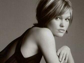 Julia Stiles Image Wallpaper Photos
