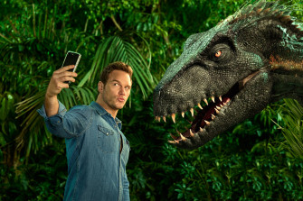 Chris Pratt In Jurassic World Fallen Kingdom Entertainment Weekly Wallpaper HD Movies