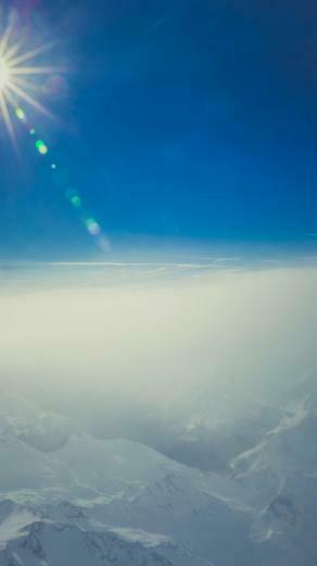 Blue Sky Apple iPhone Wallpaper Top