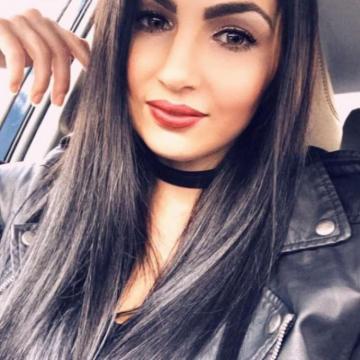 Stunning Billie Kay Instagram Photos Wwe Female Wrestlers