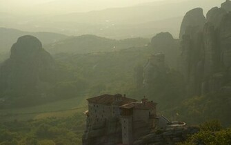 Religious Meteora Wallpaper