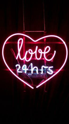 Wallpaper Heart Inscription Neon Love iPhone