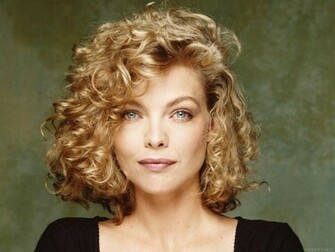 Michelle Pfeiffer Wallpaper