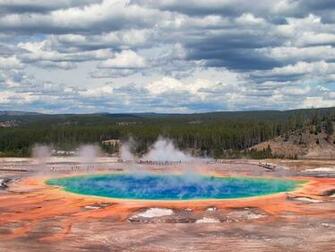 Grand Prismatic Spring Yellowstone National Park Wyoming Wallpaper