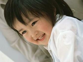 Sweet Kids Cute Little Girl Wallpaper