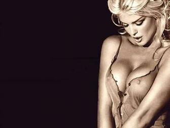 Wallpaper Highlights Victoria Silvstedt