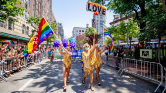 Watch Nyc Pride March On Hulu And More Lgbtq Parades Wwd