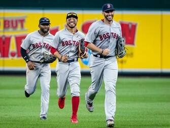 Hitting Bonds Red Sox Stars J D Martinez And Mookie Betts Si