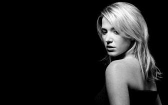 Go Back To Hot Celebrities Wallpaper For Windows Next Image