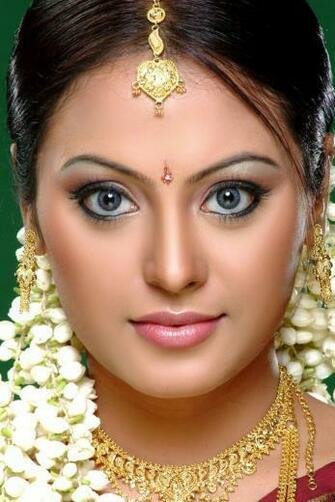 Meenakshi Wallpaper Women Hq Pictures 4k